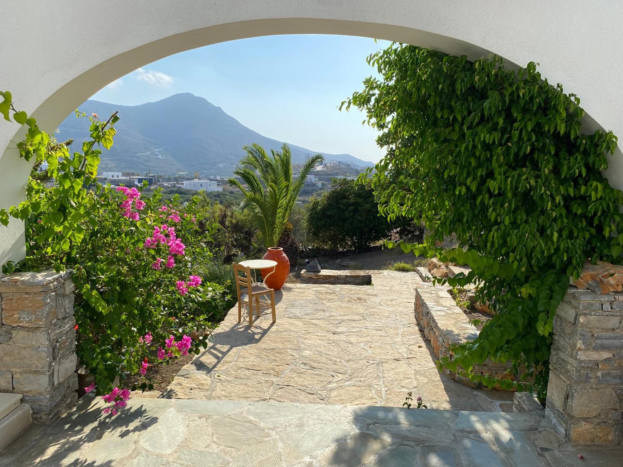 Apaggio Apartments Katapola Luaran gambar