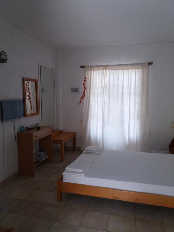 Apaggio Apartments Katapola Luaran gambar