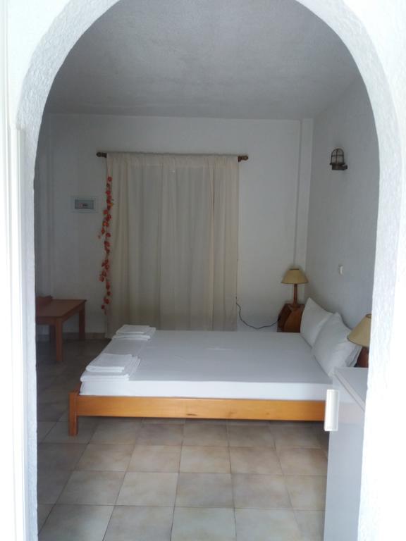 Apaggio Apartments Katapola Luaran gambar